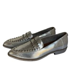 Blowfish Malibu Silver Metallic Loafers Studded Pointed Toe Shoes Women’s 8 NEW